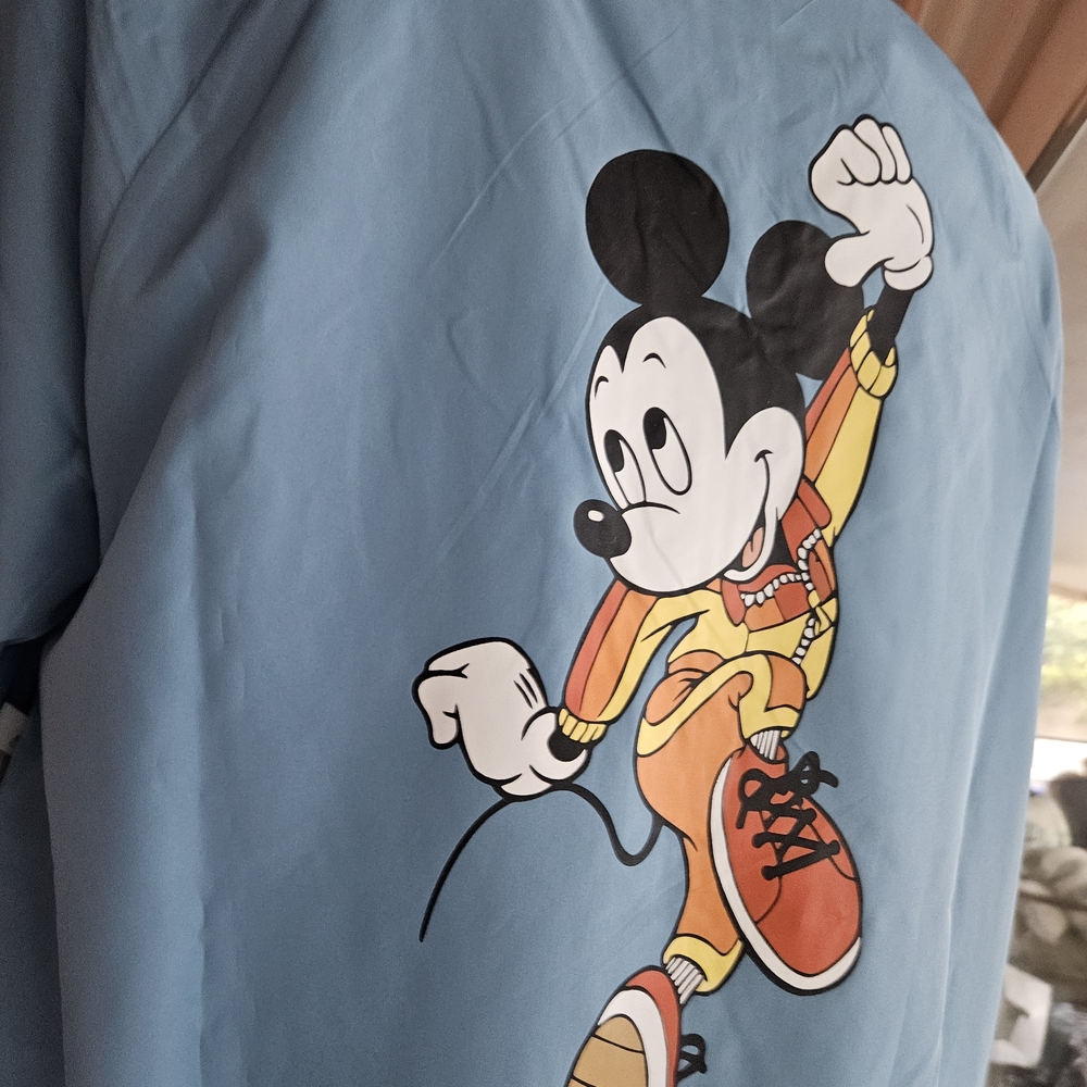 Disney Mickey Mouse Lightweight Jacket M NWT - image 4